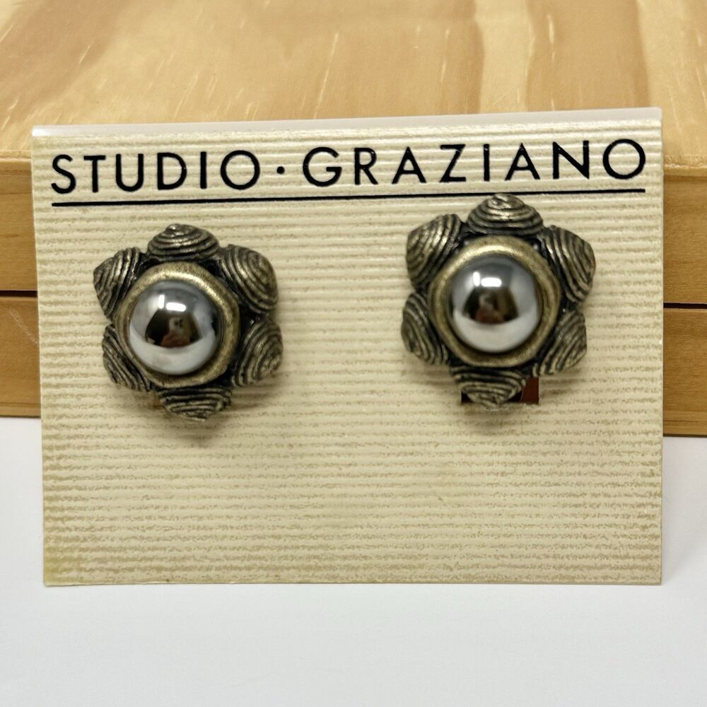Vintage Graziano Signed Dome Clip On Earrings Hematite Tone Cabochon NWT